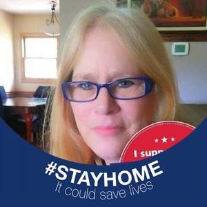 Meet your Posher, Lorie